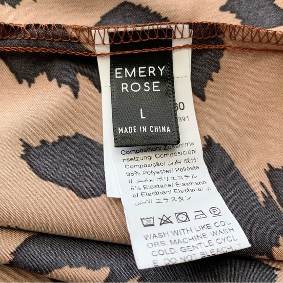 NWOT Emery Rose Cropped Camisole - Picture 7 of 7